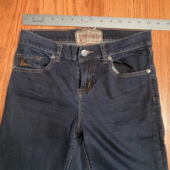 Kevin Howard Jeans, Slight Flair, 5-Pocket Style, Dark Denim, Size 26 - Picture 9 of 10